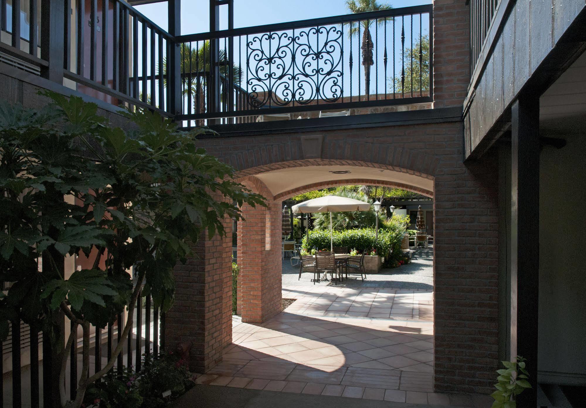 Roman Spa Resort Calistoga Dış mekan fotoğraf