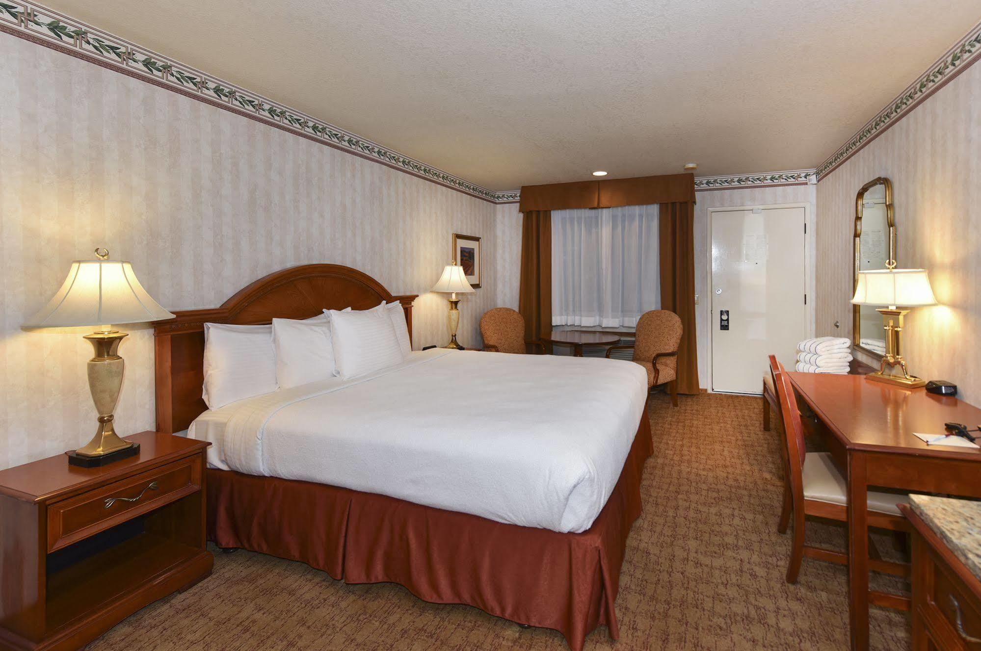 Roman Spa Resort Calistoga Dış mekan fotoğraf